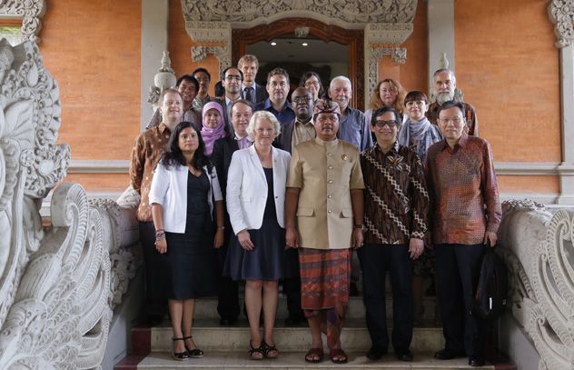 The UNAIDS PCB Delegation with the Vice Governor of Bali, I Ketut Sudikerta.