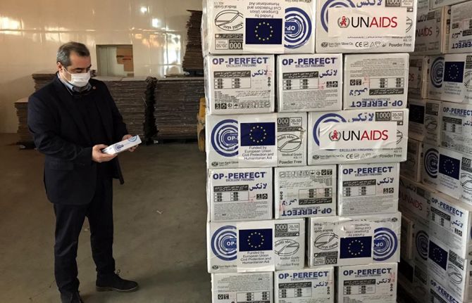 Dr Fardad Doroudi, UNAIDS Country Director, visit to MoH’s warehouse on distribution of PPEs.Photo | Mr Saeid Honaramooz  UNAIDS