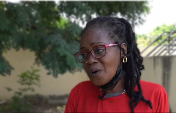 Mariama Ba Thiam, who formerly used drugs, lived for years on the streets. She is now a peer educator in Dakar.  “I go out into the community and visit colleagues to raise awareness about getting off drugs and also how to reduce health risks so I refer th