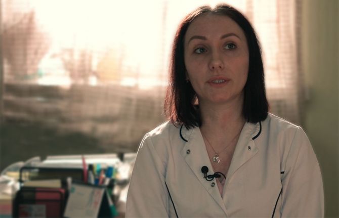 For Maria Potrîmba Head of Infectious Diseases at prison 16 (Pruncul) helping prisoners stave off drugs has positive knock-on effects. “If a patient is on this substitution treatment the person is more aware of consequences and will more likely adhere to 