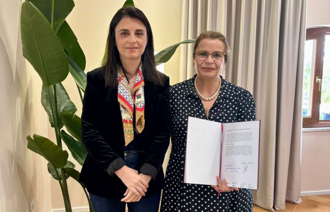 Four Albanian cities—Kolonja, Durrës, Pogradec, and Shkodra—have signed the Paris Declaration on AIDS committing to ending AIDS as a public health threatby 2030. By signing the declaration, the Mayors committed to achieving the 95-95-95 targets by 2025 an