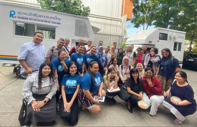 The Indonesian team's visit to MSM Community Services: Rainbow Sky Association of Thailand (RSAT)