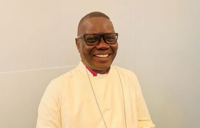 UNAIDS speaks to Reverend Godson about his work on HIV and about some of the challenges he is facing 