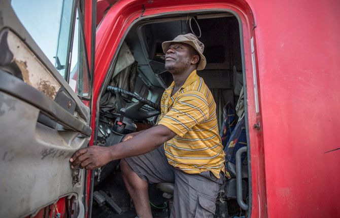 Patrick Chidyamatiyo, a truck driver at Forbes border clinic, Mutare, Zimbabwe. November 2019. © UNAIDS/C. Matonhodze.