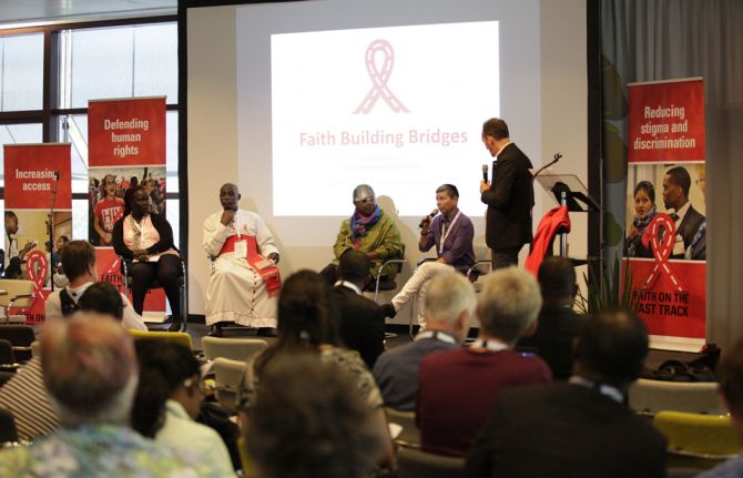 Faith communities building bridges at the international AIDS conference